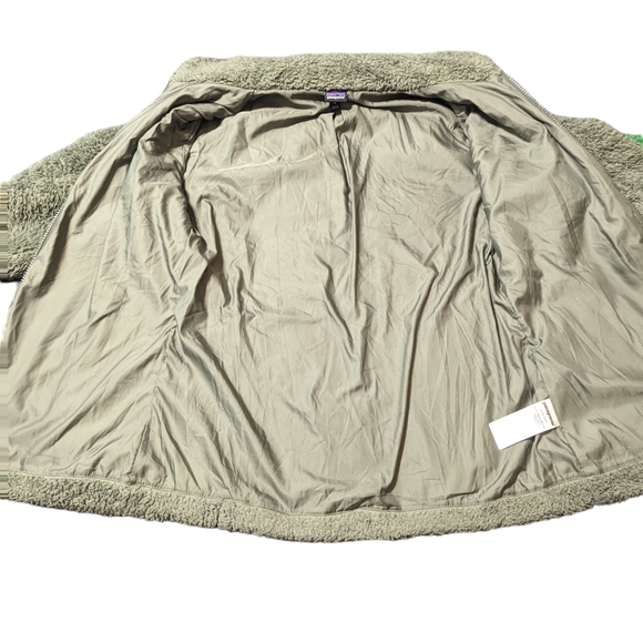 Fuzzy Green Patagonia Jacket M - Picture 4 of 6